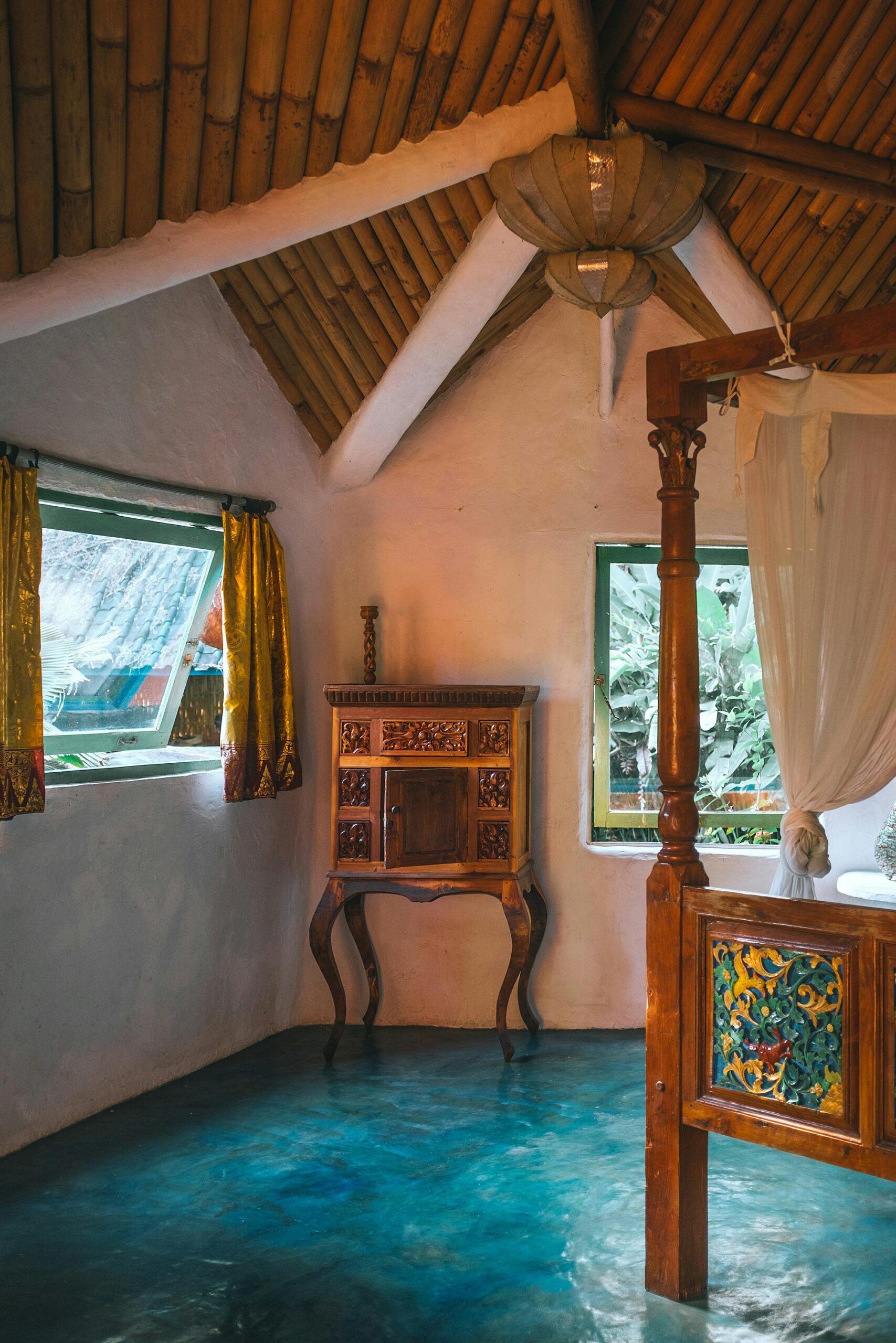 pexels-orlovamaria-4917131